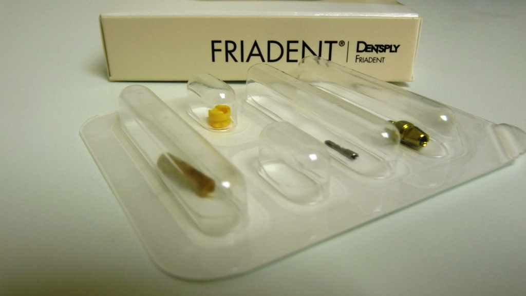 Implantat-Set