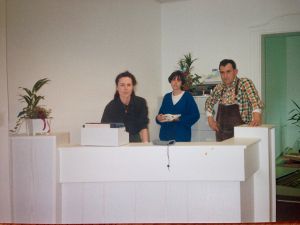 004 In der Rezeption Bahnhofstr. 2