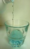 Mundspülung im Glas